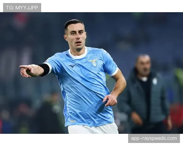 意大利杯半决赛首回合:佛罗伦萨1-0小胜拉齐奥 意大利杯半决赛首回合:佛罗伦萨1-0小胜拉齐奥